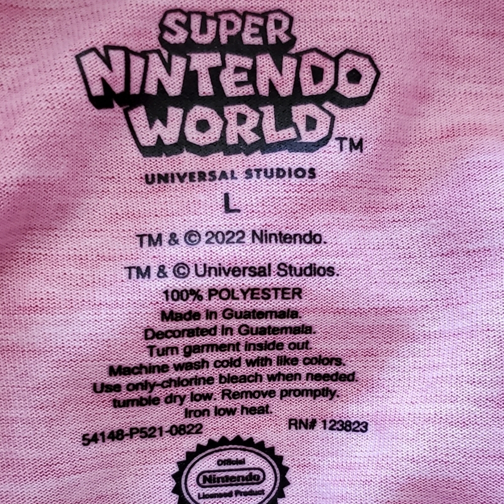 PRINCESS PEACH Mario Brothers SUPER NINTENDO WORLD™ Pink Girls Large NWOT tshirt - Picture 8 of 9